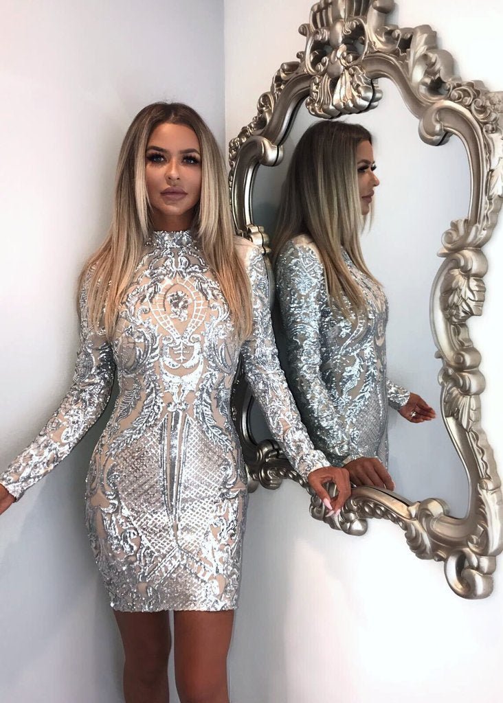 The Sashay Sequin Dress - Silver.